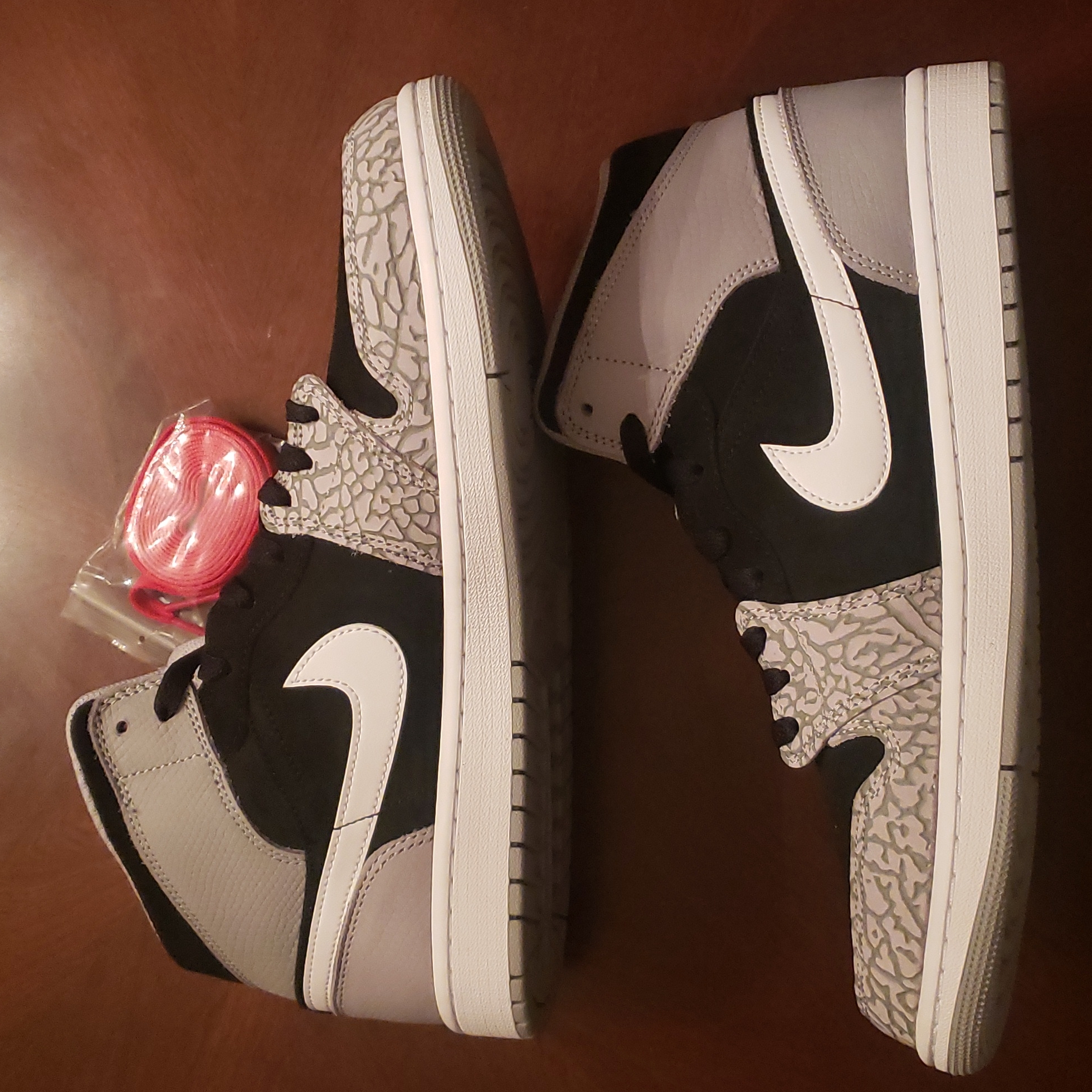Air Jordan 1